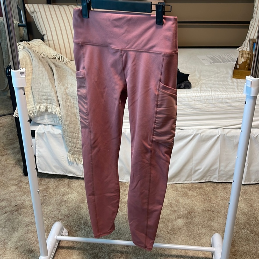 Fabletics power hold leggings
